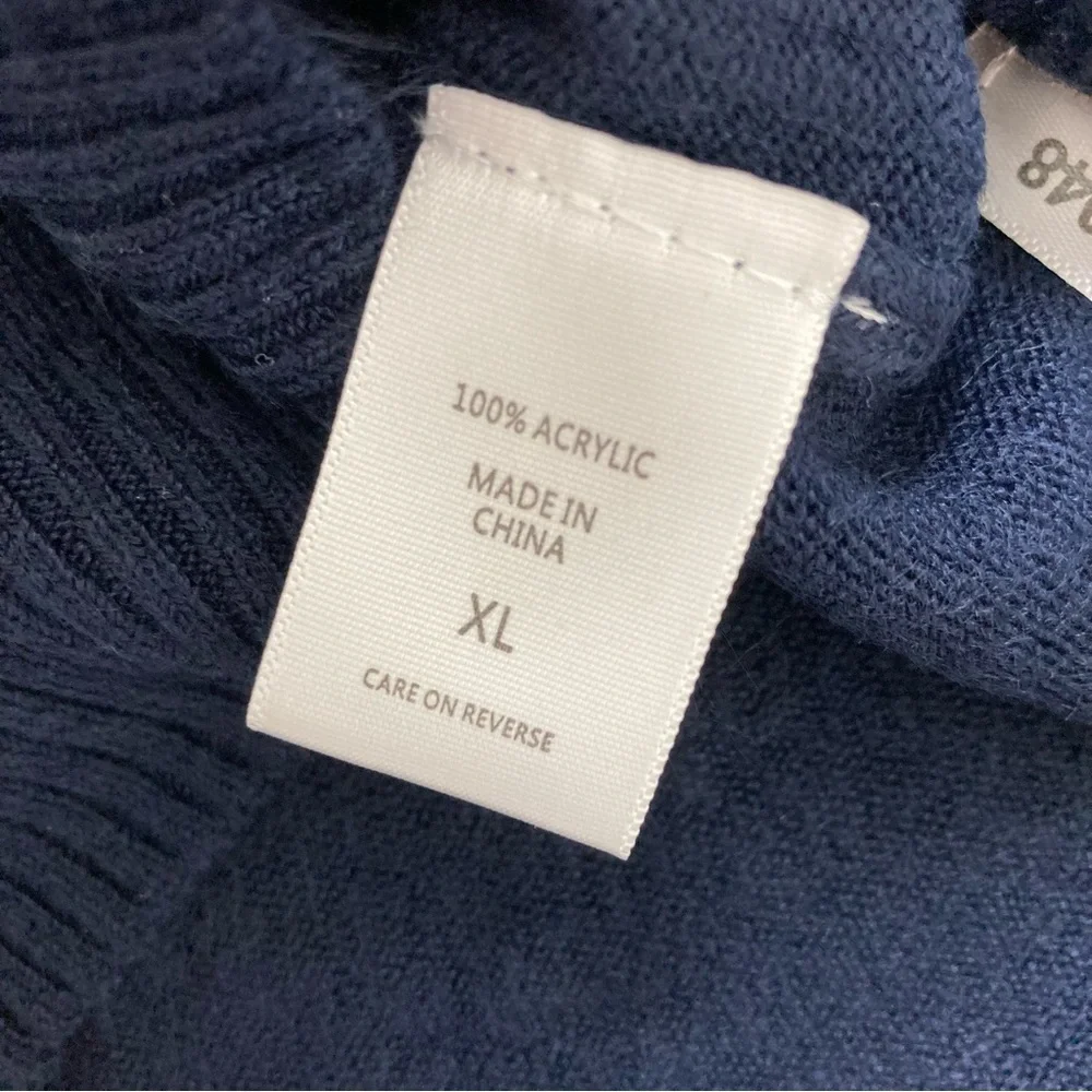 New York & Company Navy Blue V-Neck Sweater Pullover Top NWT Size XL